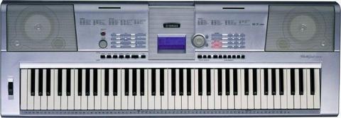 Yamaha Portable Grand DGX-203 Piano Keyboard - Great Condition rarely used