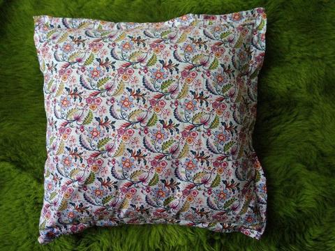 Cushion new 50 x 50 cm