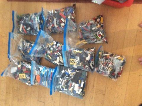 Mega Huge Lego Collection!!!! (45 kg)