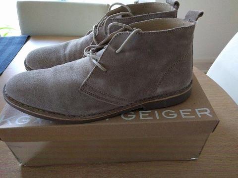 Kurt Geiger men's suede boots taupe/beige/stone