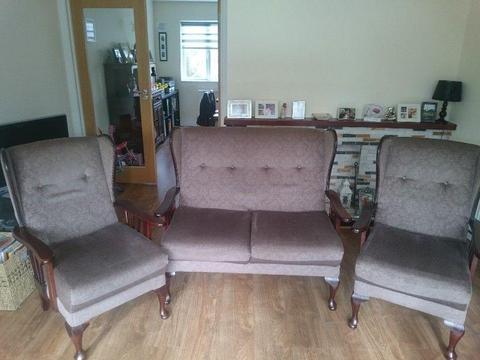 2 seater sofa and 2 armchairs for sale