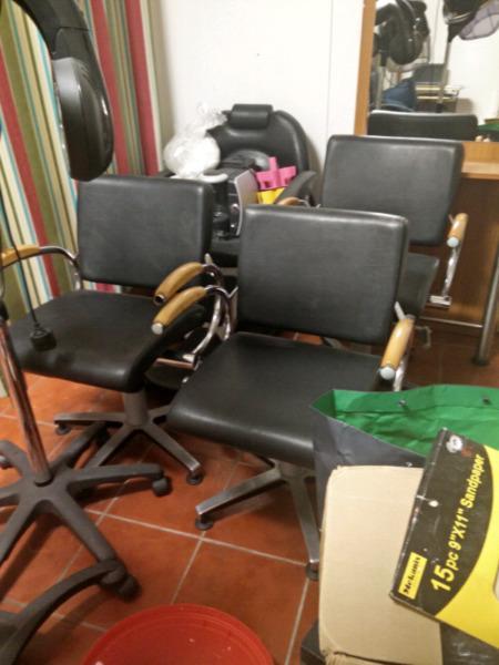 Hairdresser chair for sale