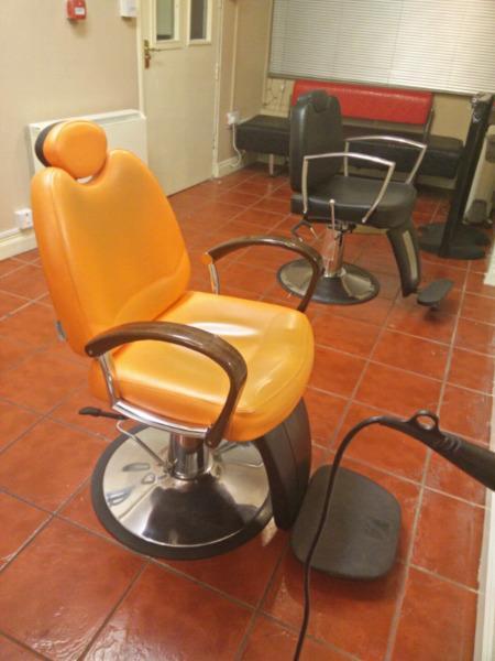Top condition barber chair