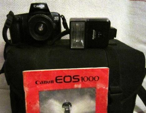 Canon 35mm eos 1000f SLR camera