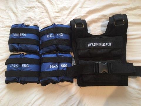 20 kg Weighted Vest and 5 kg x 4 Ankle / Wrist Weight Set