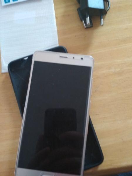 Xiaomi redmi pro gold