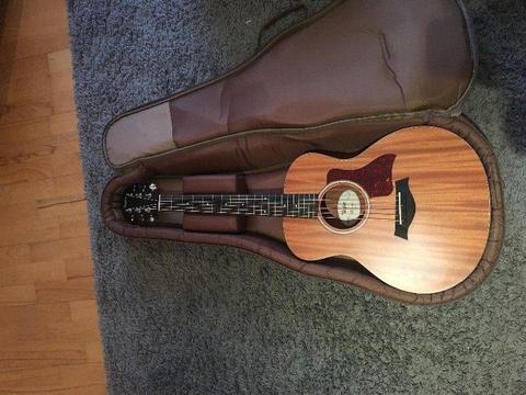 Taylor GS Mini Guitar (Mahogany)