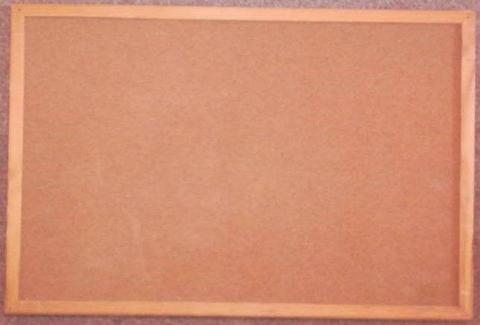 Free - Framed Cork Board - 40x60cm - good condition