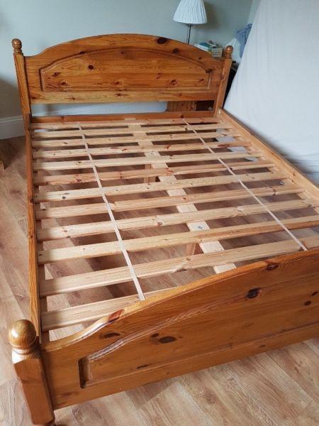 Solid pine 5ft bed