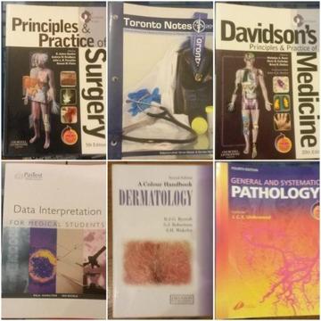 22 Medical Textbooks for €10 Each