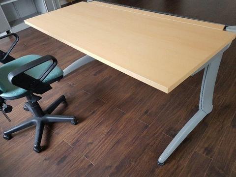 executive beech steelcase office desks