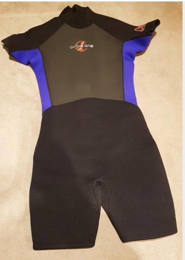 Child's wetsuit size 3XL