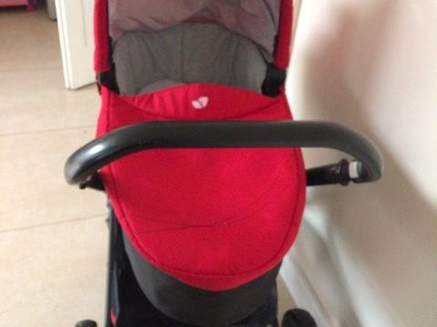 Pram/buggy Joie red