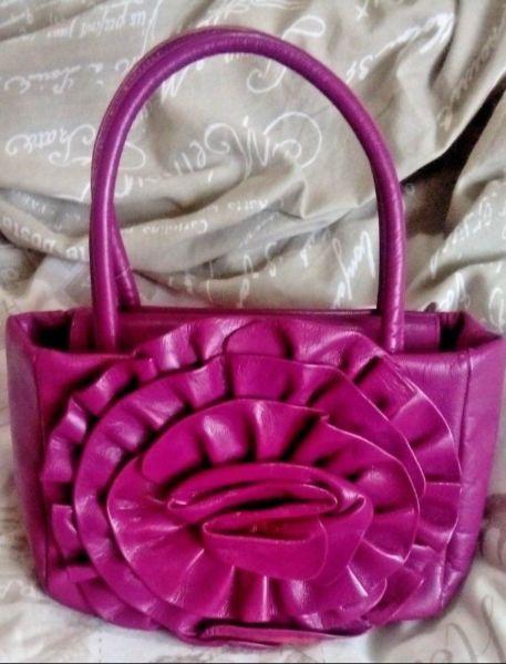 Angari BOLSO leather bag design unique new with tags Original price 94 Rosette NEW WITH TAGS