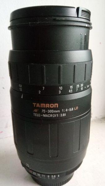 TAMRON AF 75 - 300mm f4-5.6 LD Tele-Macro (1:3.9) Nikon Mount