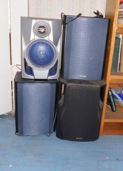 4 stereo speakers for sale