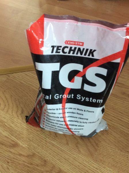 Evostik Technik TGS total grout system 5kg bag is opened , about half used