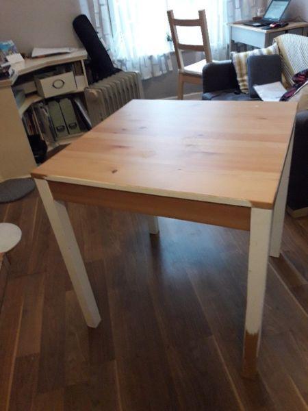 Ikea Table 50 euro