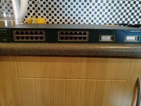 Cisco 24 port switch for salr