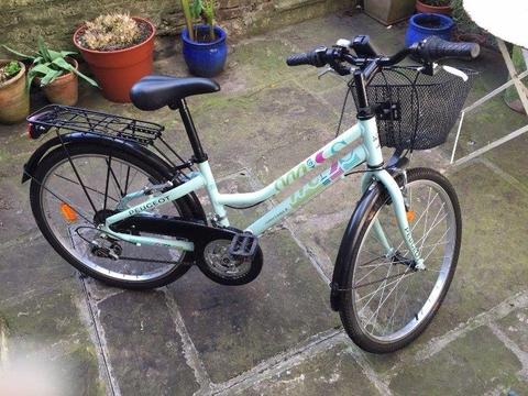 Peugeot 6 speed child’s bicycle, excellent condition!