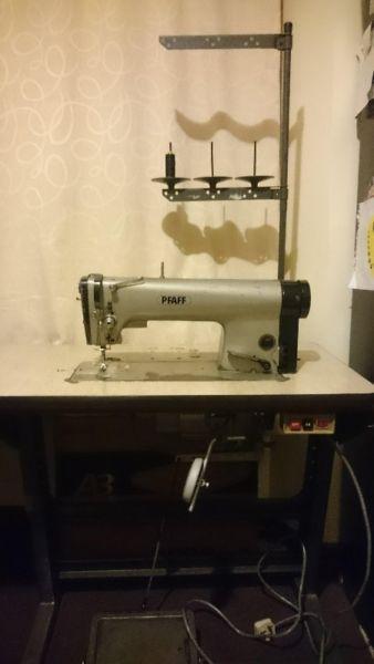 Pffaf 463-34/01 Industrial sewing machine