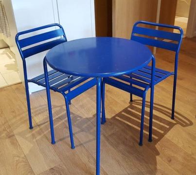 VÄDDÖ table with 2 chairs