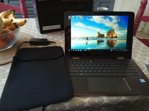 HP Spectre X 360 i5 laptop black & Gold