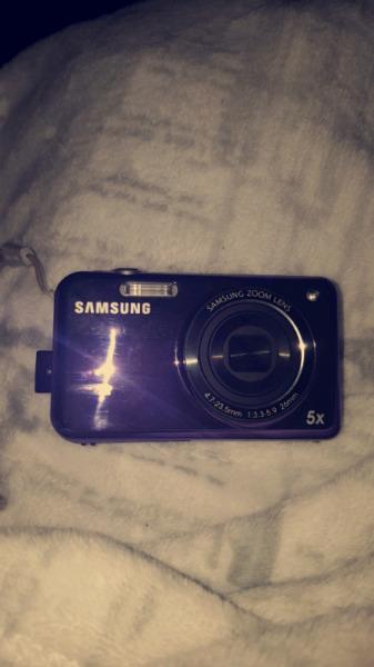 Samsung pl120 purple camera