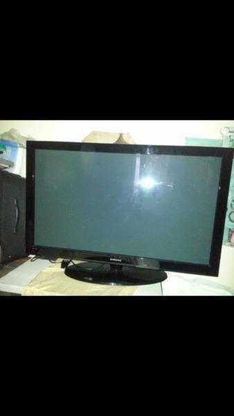 Samsung TV for sale. Good condition