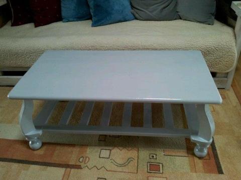 Grey coffe table