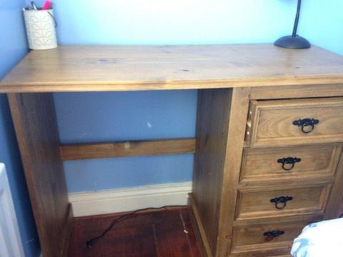 Chest of drawers and dressing table / desk