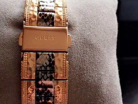 Guess Watch