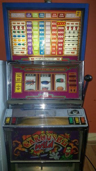 slot machine/ bally 5000 series in
