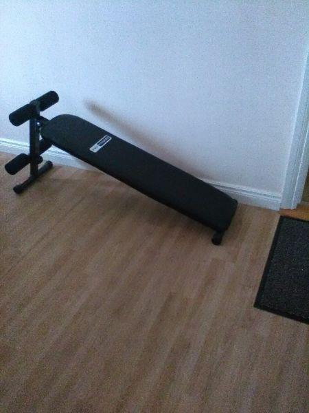 Sit up exercise bench