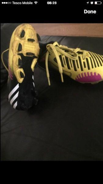 Adidas Predito football boots