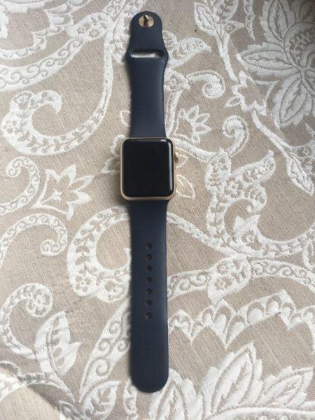 Apple Watch PLUS AppleCare - Series 2 38mm - Perfect Condition, Insured until August 2019