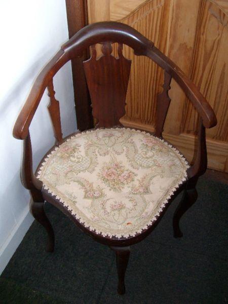 Pair of Victorian Mahogany Corner Chairs