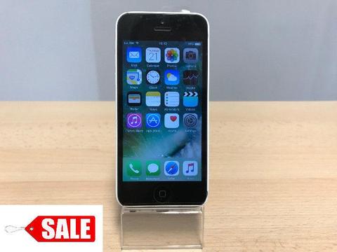 SALE Apple iPhone 5C 8GB in WHITE Unlocked SIM Free + Case