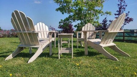 Garden chairs and table set brand new
