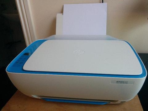 HP DeskJet 3637 - Wireless Printer/Scanner/Copier