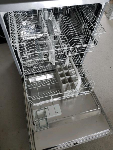 Zanussi Dishwasher