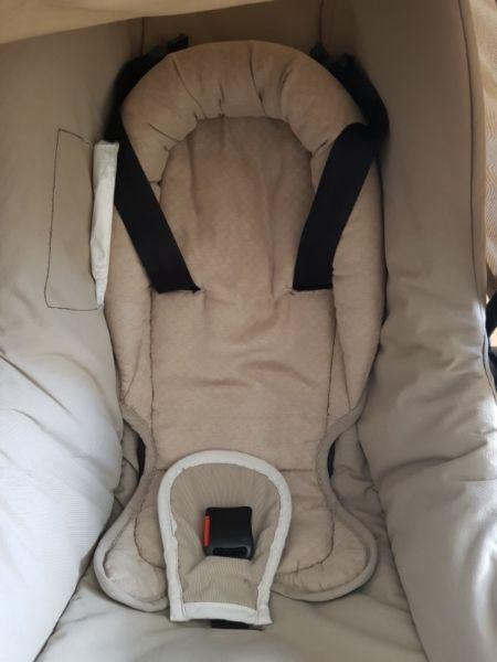 Mother care Baby car seat 0 - 3 months