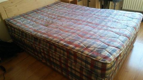 Free Bed with HeadBoard and Base