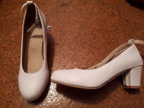 White short heels for sale