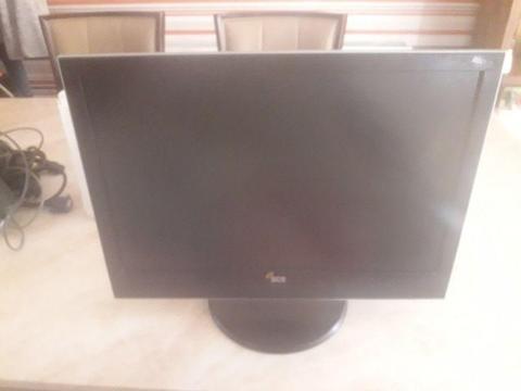16 inch monitor