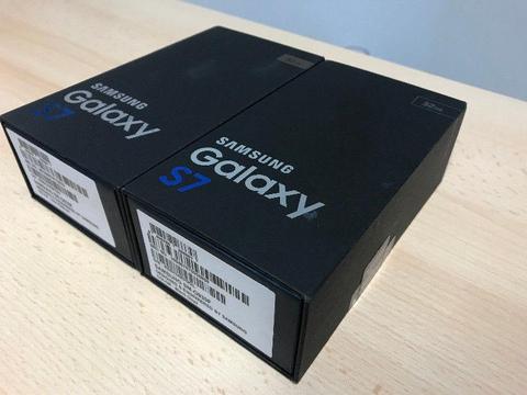 SALE AS NEW Samsung Galaxy S7 32GB Black or Gold Unlocked with Box and NEW Accessories