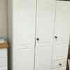 SOLID WOOD WARDROBE BEAUTIFUL CONDITION FOR SALE 